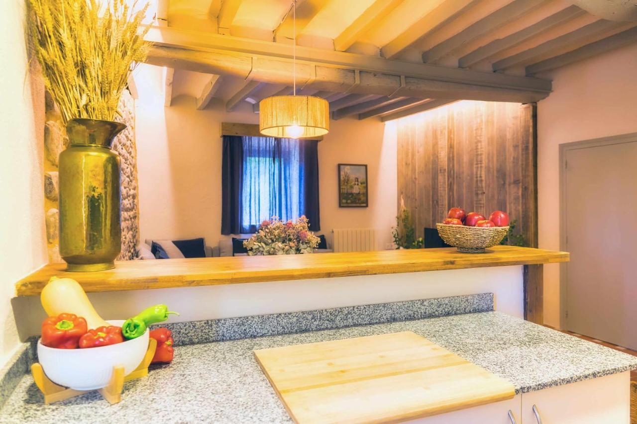 El Molino De Besalu Casa Con Jardin Villa Dış mekan fotoğraf