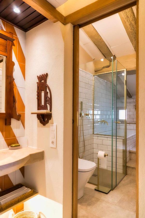 El Molino De Besalu Casa Con Jardin Villa Dış mekan fotoğraf